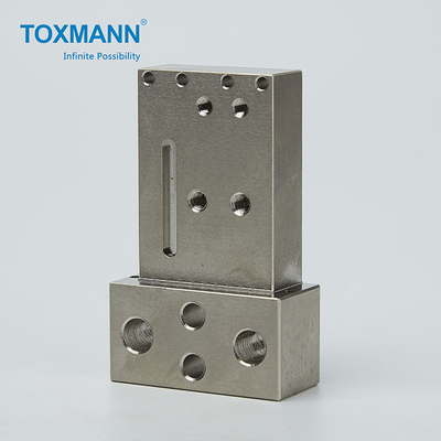 SKD61 المعادن باستخدام الحاسب الآلي طحن قطع غيار الآلات التسامح 0.02 مم دائم
